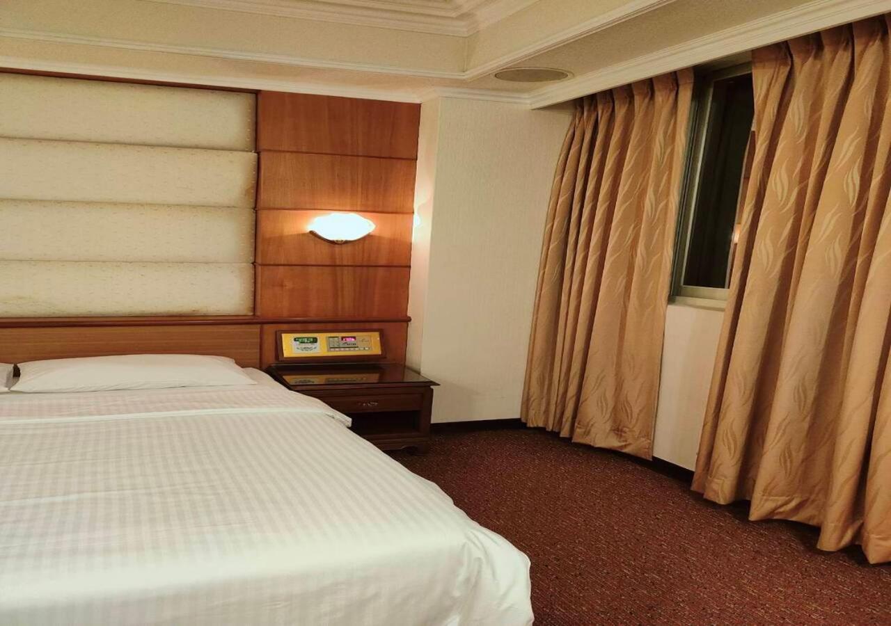 Champion Hotel Tajpej Kültér fotó