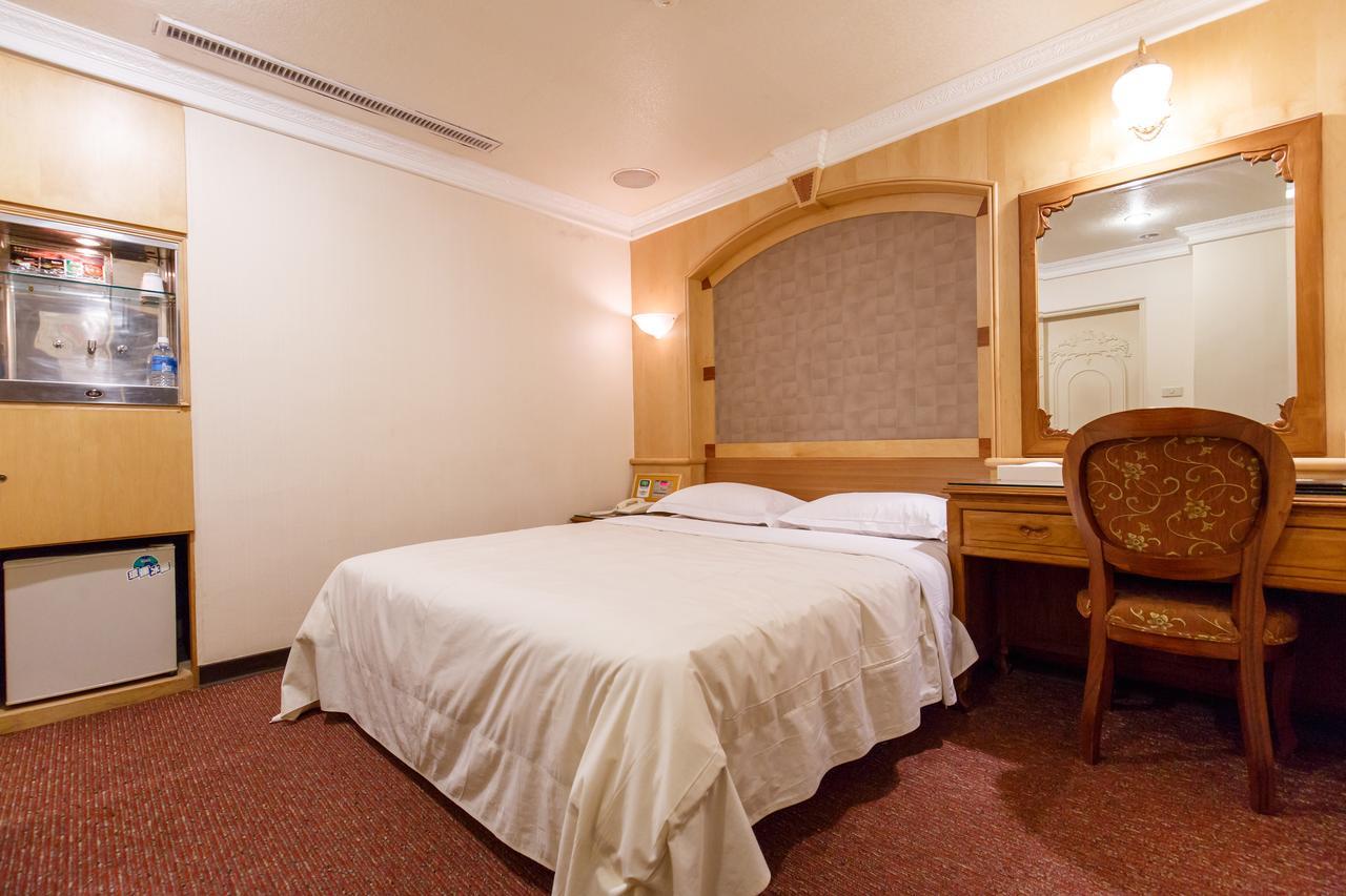 Champion Hotel Tajpej Kültér fotó